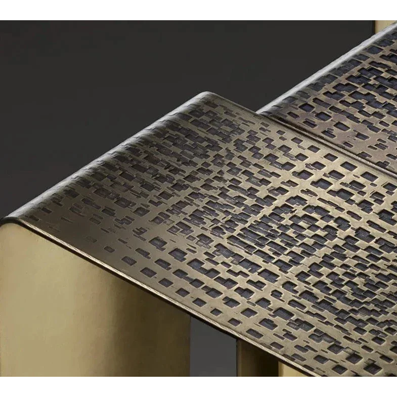 Luxury Brass Coffee Table with Dripping Metal Design | Contemporary Decor