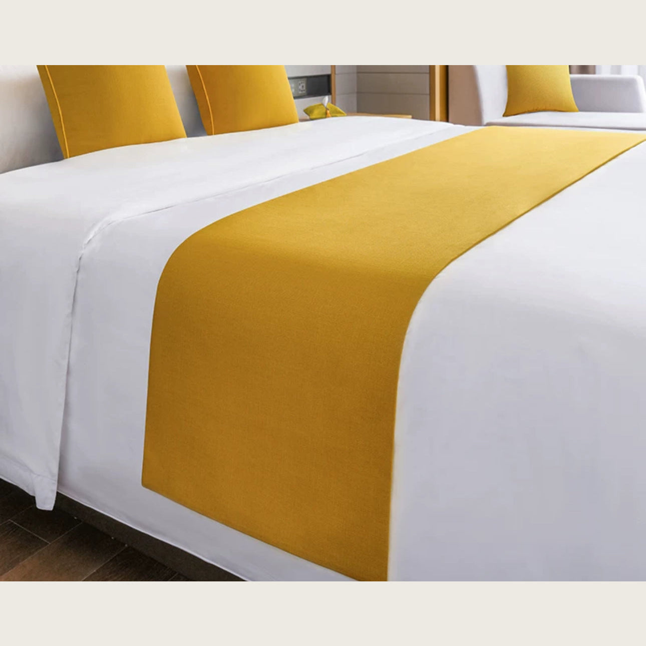 Luxury Hotel-style Bed Runner Set – Navy Blue Linen with Matching Pillow Covers