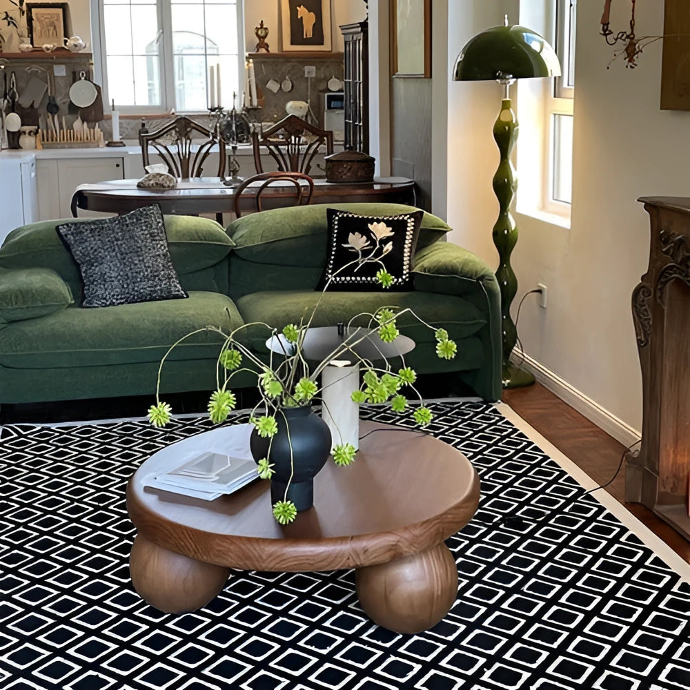 Solid Wood Round Coffee Table – with Ball Legs for Modern Luxury Living Rooms