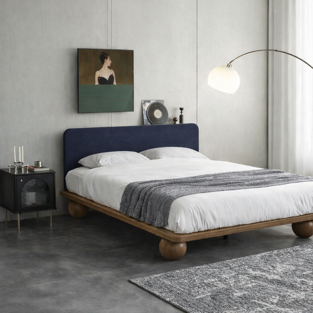 The Kurogane Platform Bed | Solid Natural Oak Upholstered Headboard