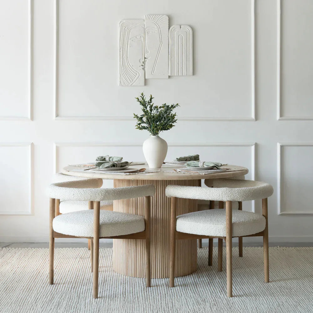 Travertine Round Dining Table – Modern Luxury with Fluted Base for Elegant Interiors