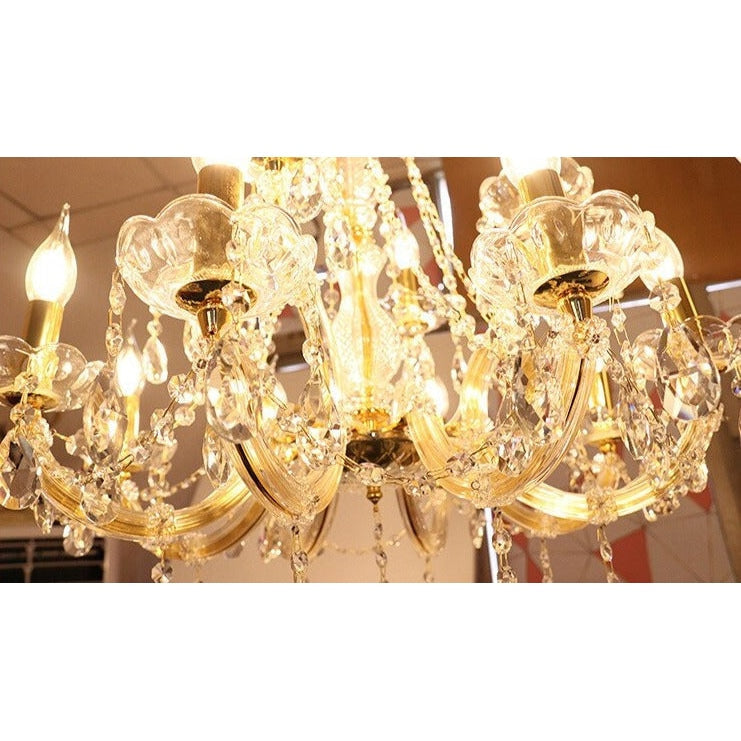 Giraffe Floor Lamp with Chandelier – Bold and Luxurious Statement Decor