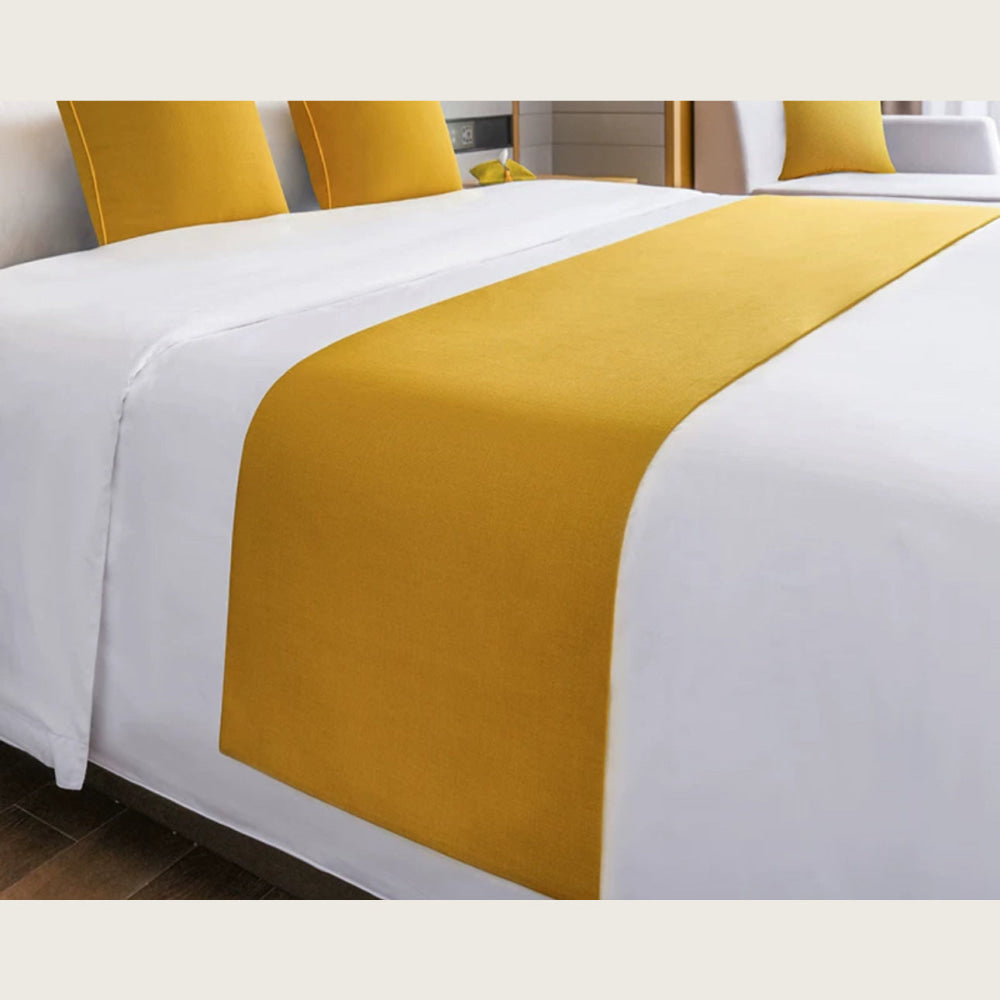 Luxury Hotel-style Bed Runner Set – Navy Blue Linen with Matching Pillow Covers