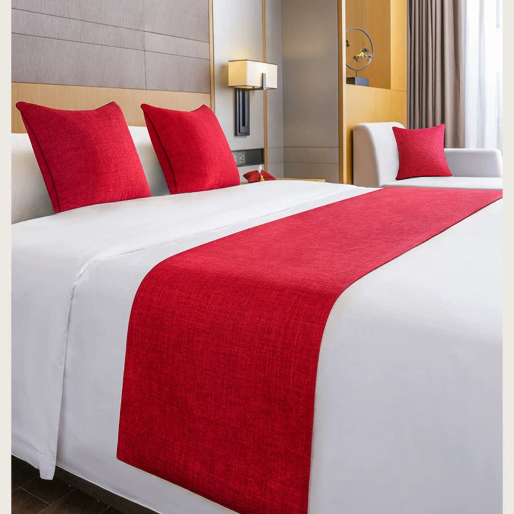 Luxury Hotel-style Bed Runner Set – Navy Blue Linen with Matching Pillow Covers